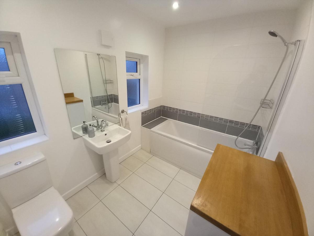 فيلا Grange Croft Ben Rhydding المظهر الخارجي الصورة