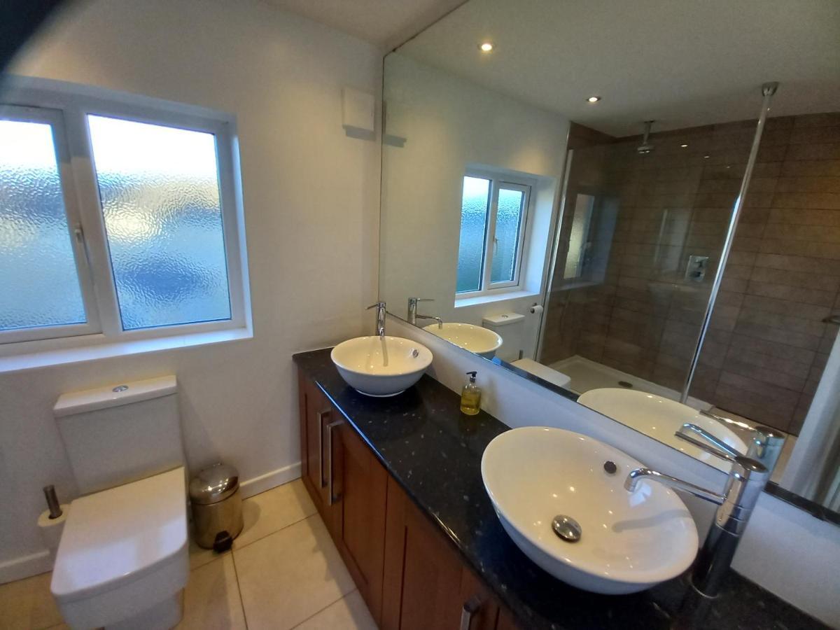 فيلا Grange Croft Ben Rhydding المظهر الخارجي الصورة